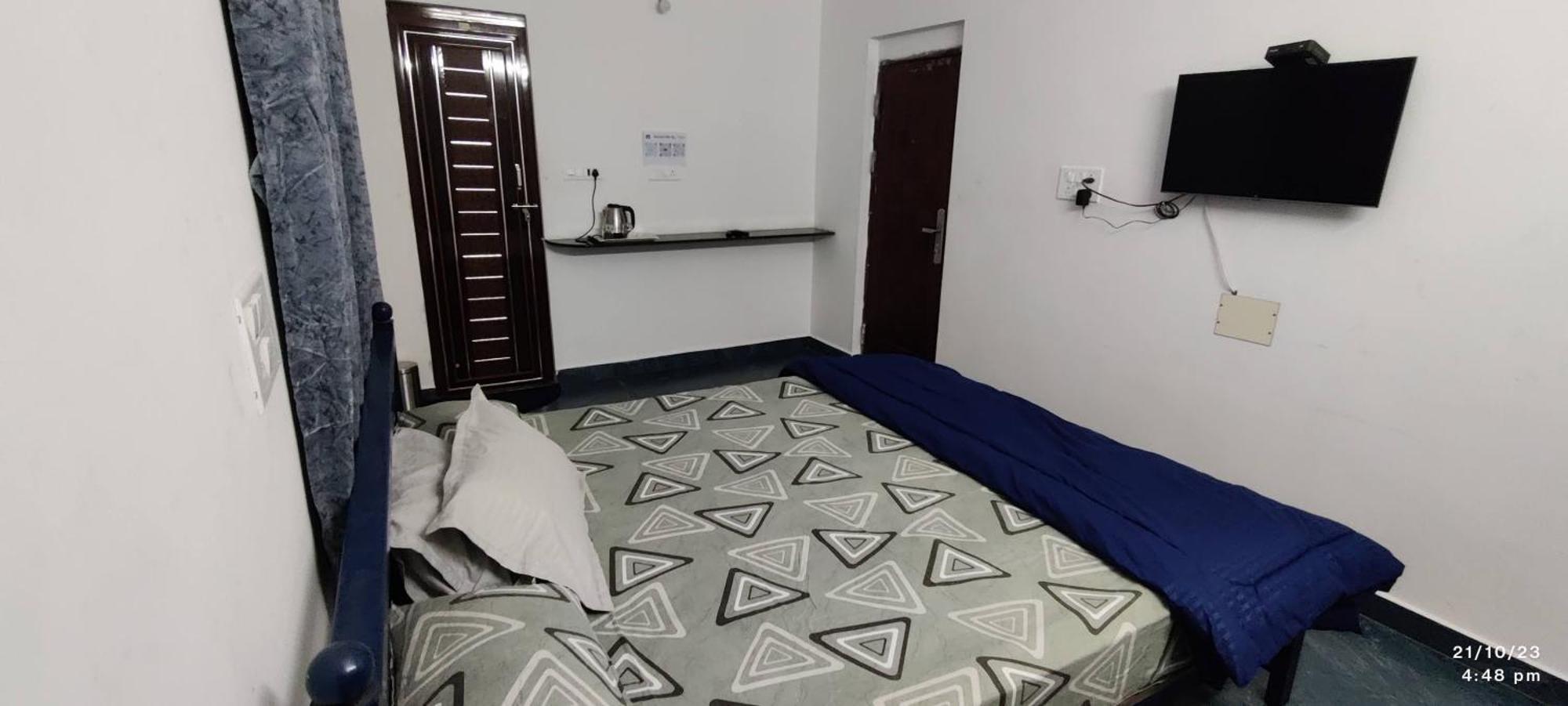 Individual Villa Stay เยลาคีรี ภายนอก รูปภาพ